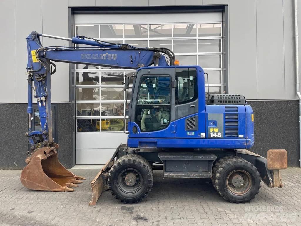 Komatsu PW148-8 Escavatori gommati