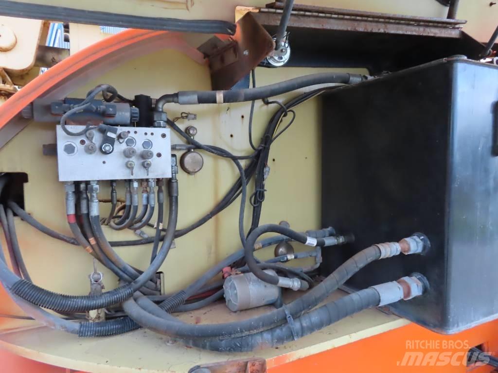 JLG 860 SJ Piattaforme a braccio telescopico