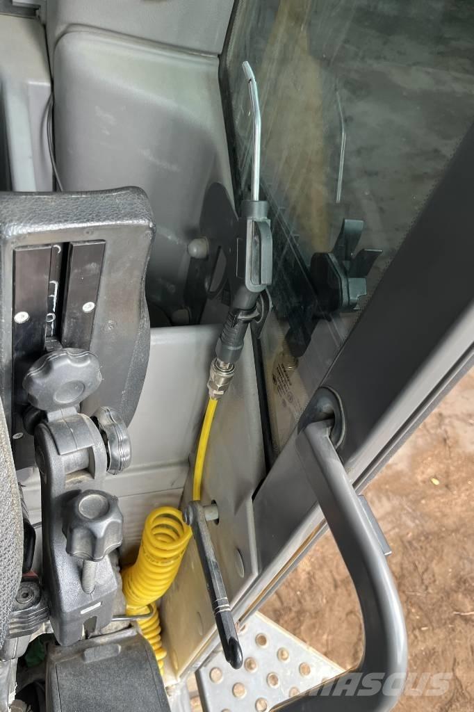Volvo EC 300 EL Escavatori cingolati