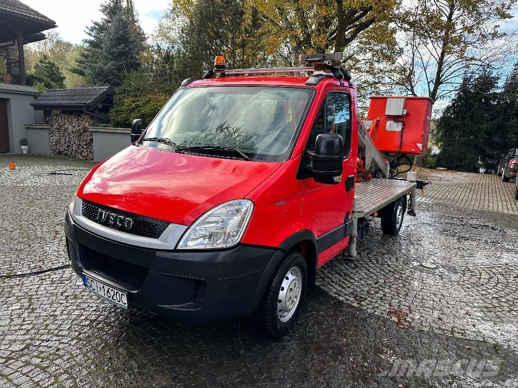 Iveco Daily 2.3 Piattaforme autocarrate