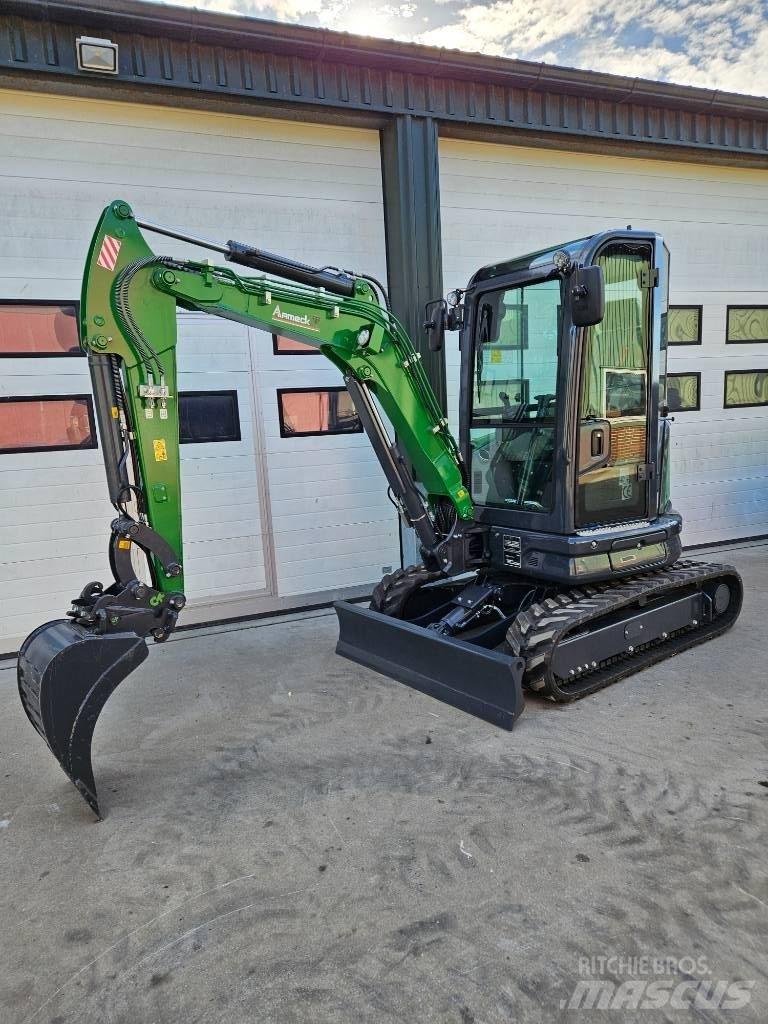 Aameck F27 Miniescavatori