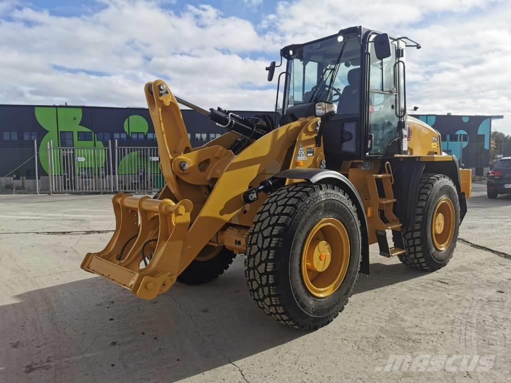 CAT 914 Pale gommate