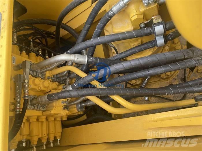 Komatsu PC 240 -8 Escavatori cingolati