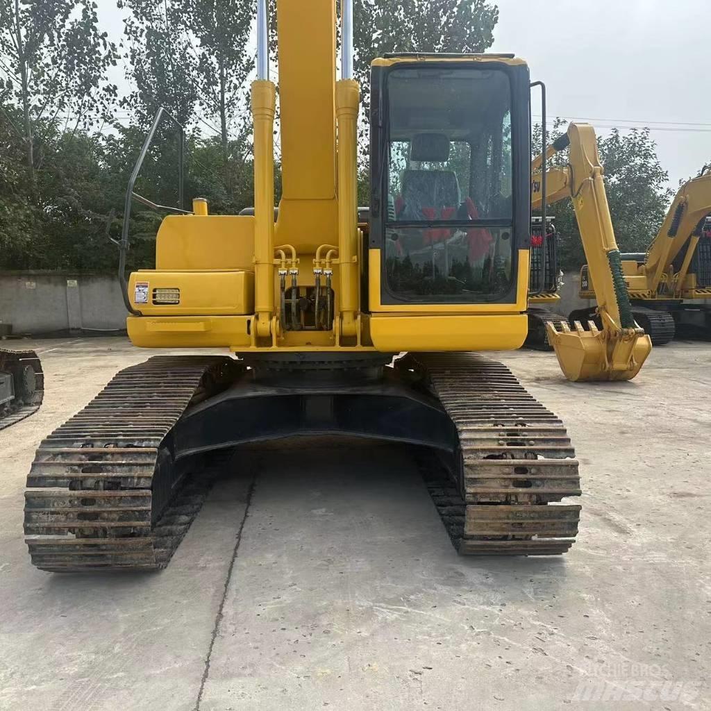 Komatsu PC 200-7 Escavatori cingolati