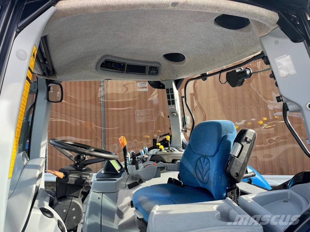 New Holland T7060 Trattori