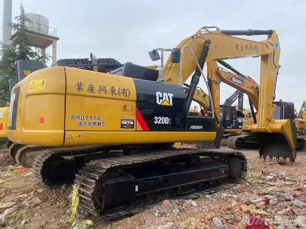 CAT 320 D Escavatori cingolati