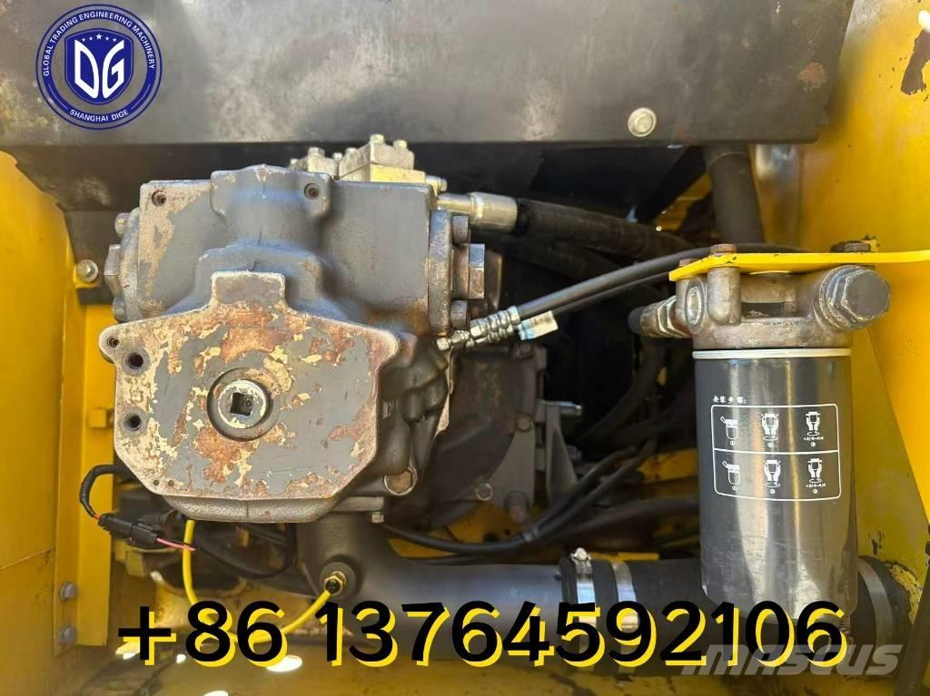Komatsu PC 220 Escavatori cingolati