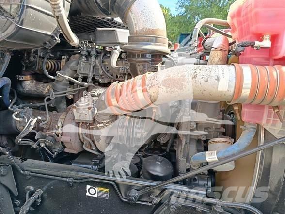 Kenworth T680 Motrici e Trattori Stradali