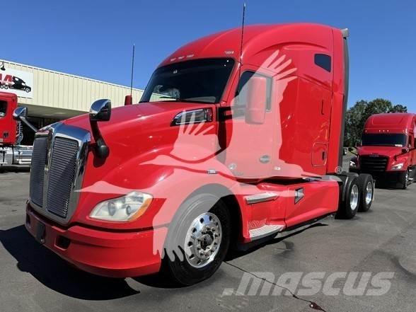 Kenworth T680 Motrici e Trattori Stradali
