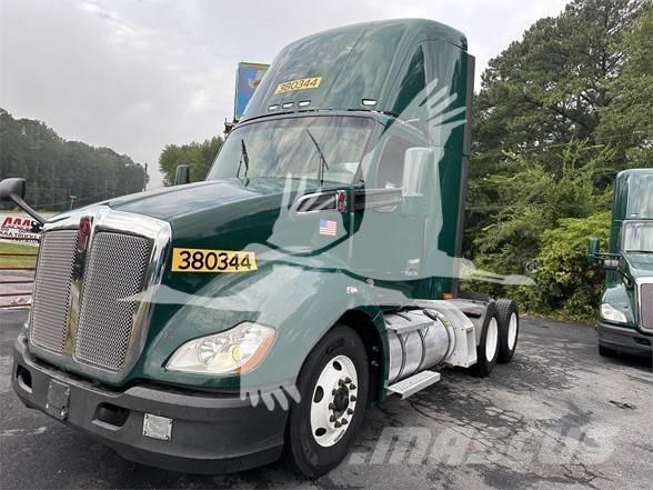 Kenworth T680 Motrici e Trattori Stradali
