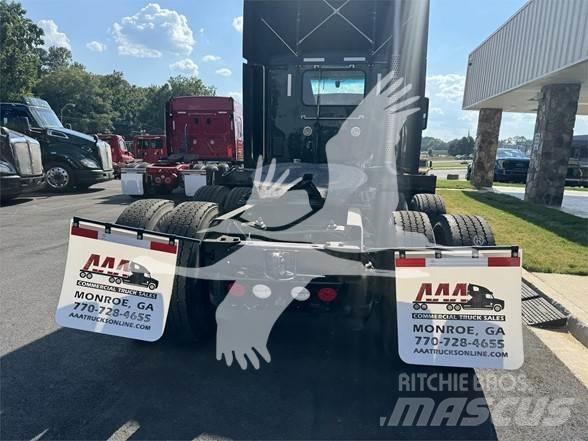 Kenworth T680 Motrici e Trattori Stradali