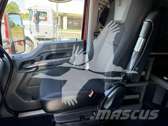 Kenworth T680 Motrici e Trattori Stradali