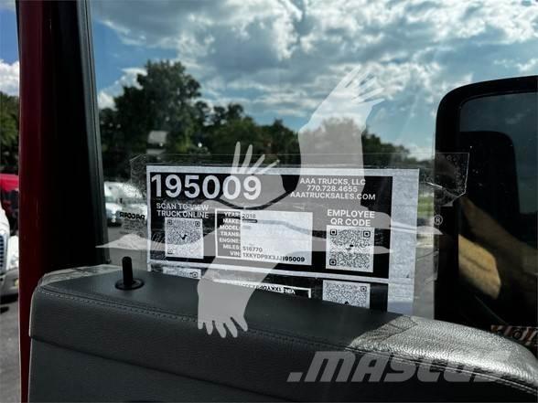 Kenworth T680 Motrici e Trattori Stradali