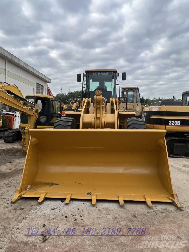 CAT 966L Pale gommate