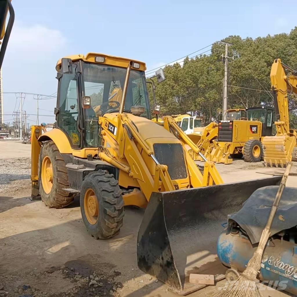 JCB 3CX Terne