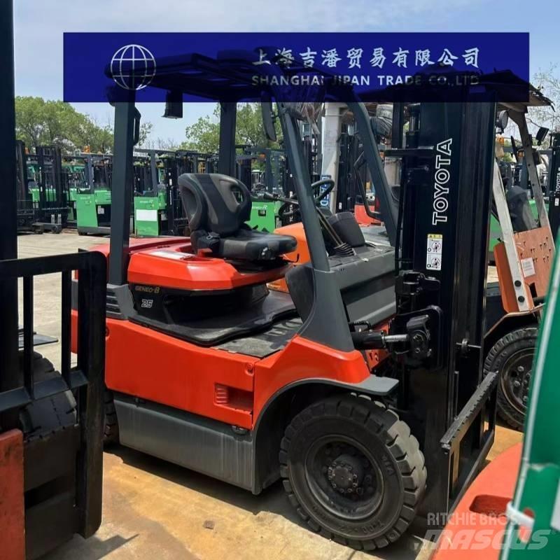 Toyota 7 FB 25 Carrelli elevatori elettrici