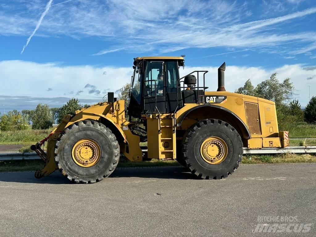 CAT 980H Pale gommate
