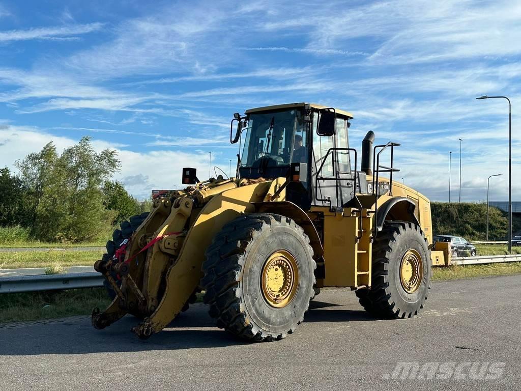 CAT 980H Pale gommate