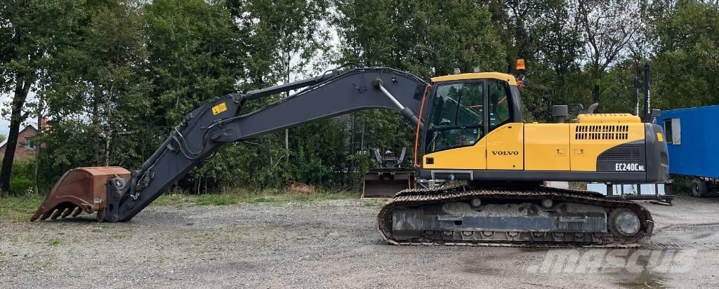 Volvo EC 240 C N L Escavatori cingolati