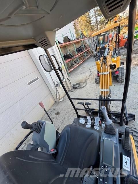 Sany SY 16 C Miniescavatori