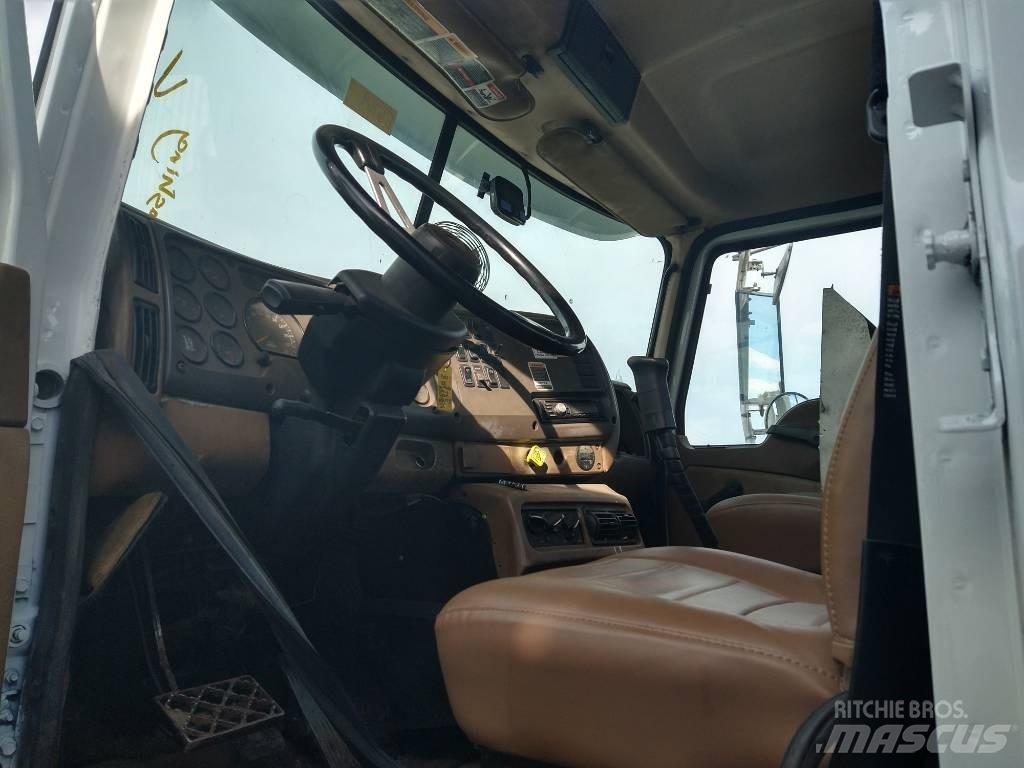 Mack Granite Camion dei rifiuti