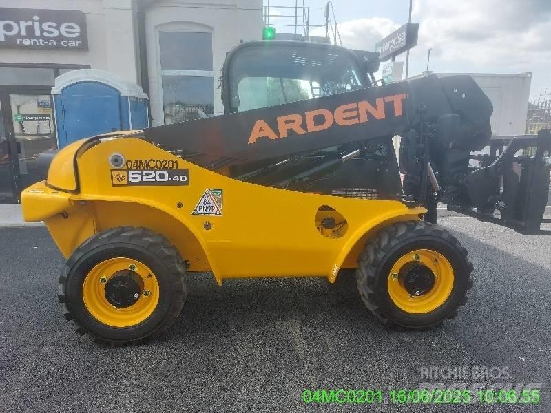 JCB 520-40 Sollevatori telescopici