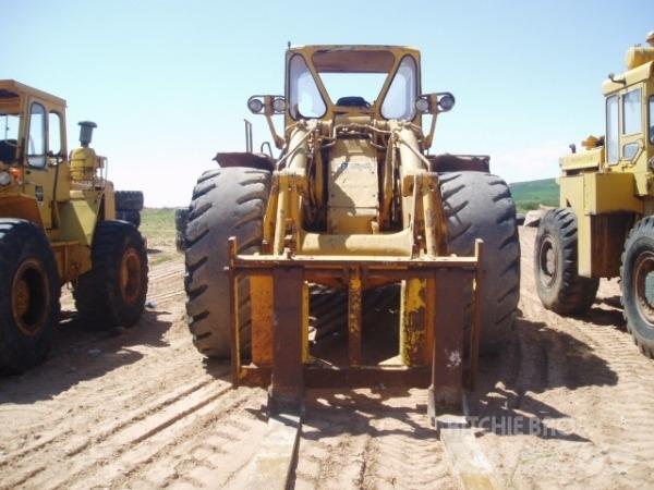CAT 988 A Pale gommate
