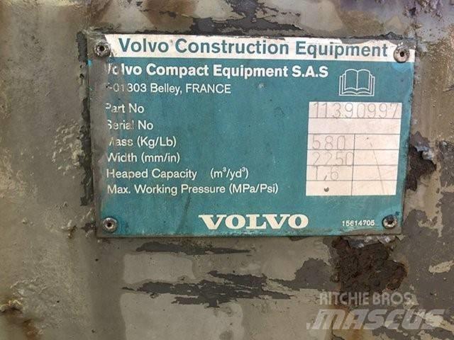 Volvo Puinbak Benne vaglianti