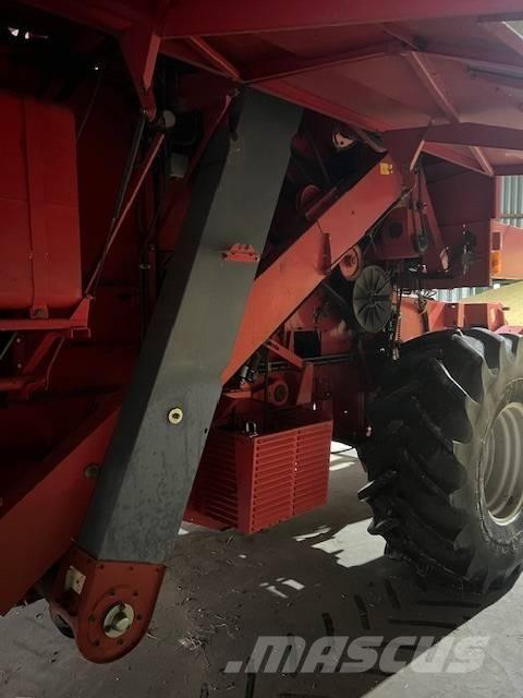 Massey Ferguson 30 Mietitrebbiatrici