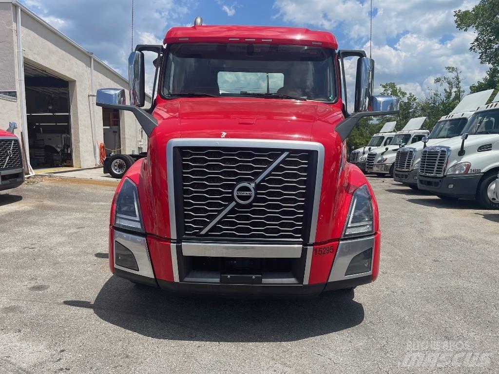 Volvo VNL64T300 Motrici e Trattori Stradali