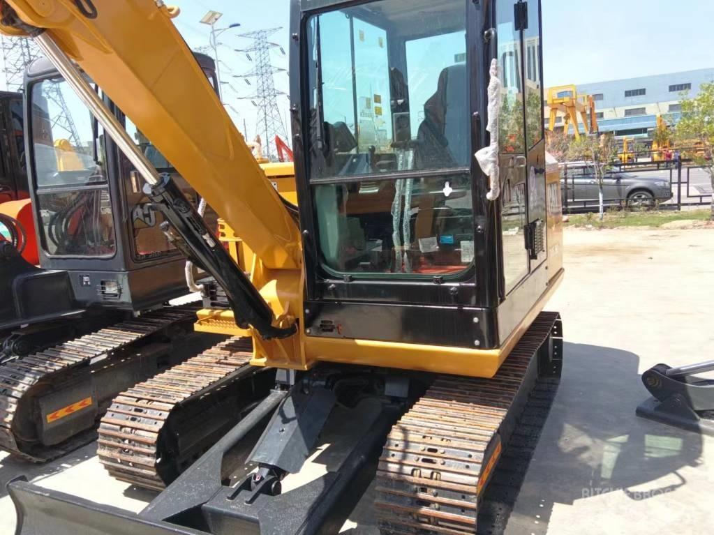 CAT 305.5 Escavatori cingolati