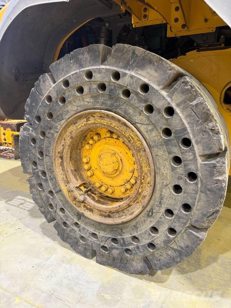 Magnapower 23.5-25 Pneumatici, ruote e cerchioni