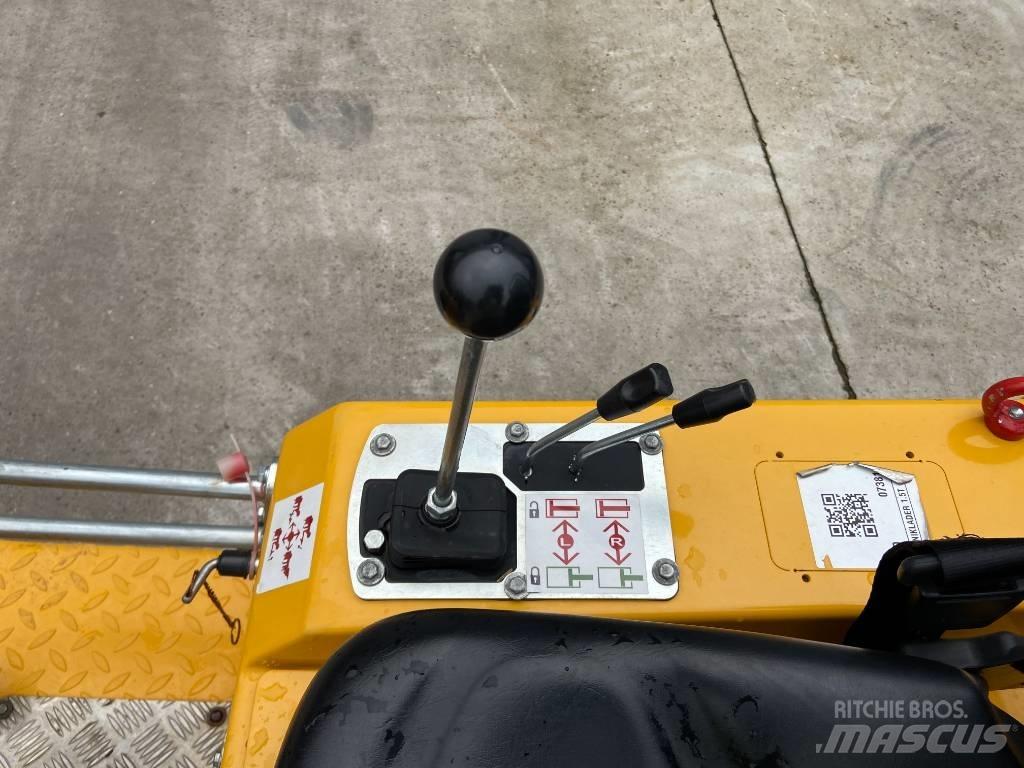 Knikmops KM 130 Mini pale