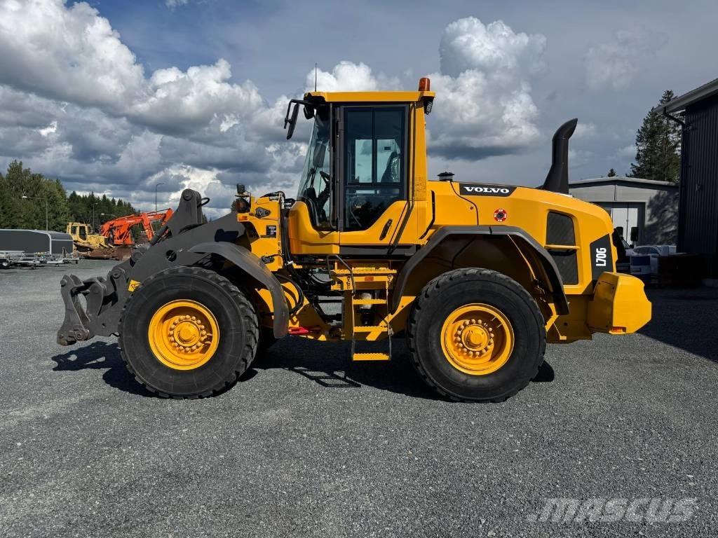 Volvo L 70 G Pale gommate