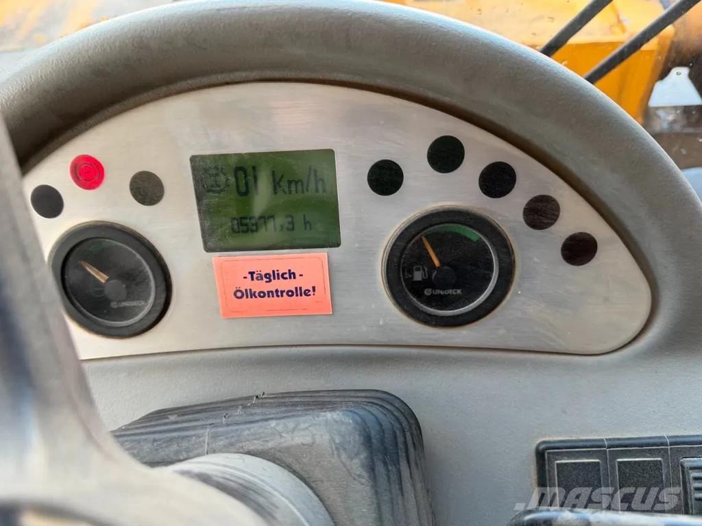 Terex TL 80 Pale gommate