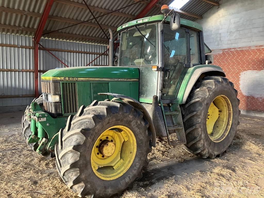 John Deere 6800 Trattori
