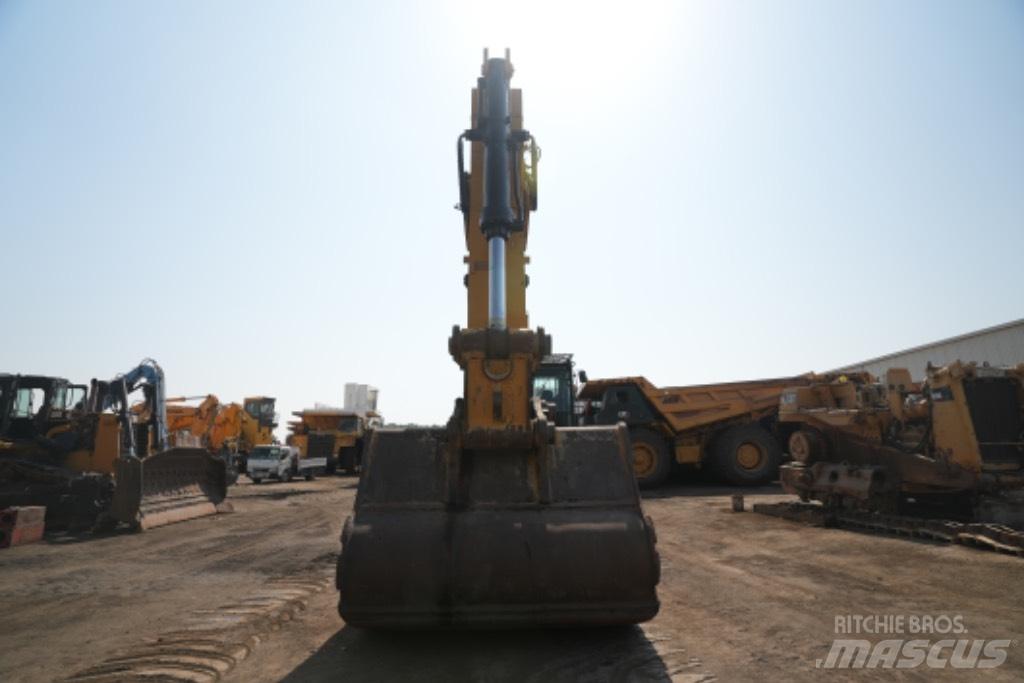 CAT 395 Escavatori cingolati