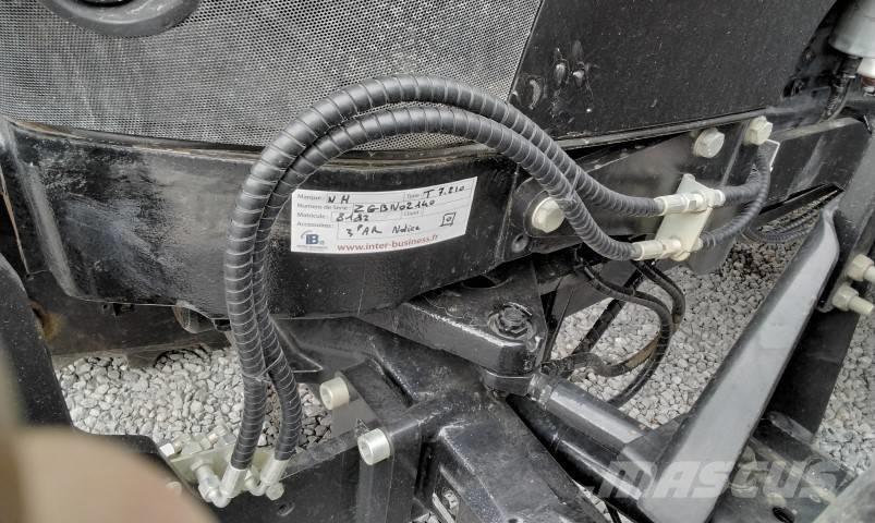 New Holland T 7.210 Trattori