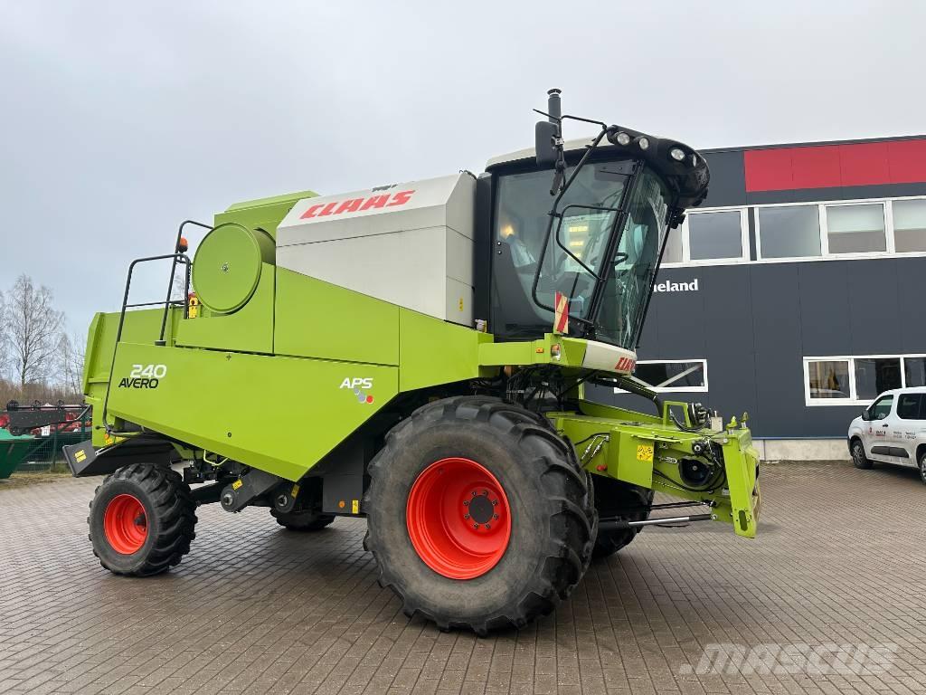 CLAAS Avero 240 Mietitrebbiatrici