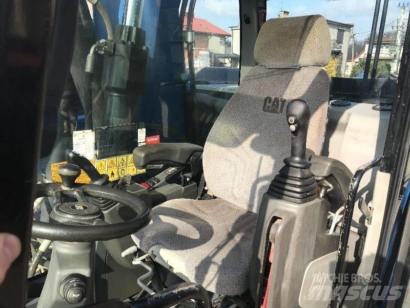 CAT M318f 318 f Escavatori gommati