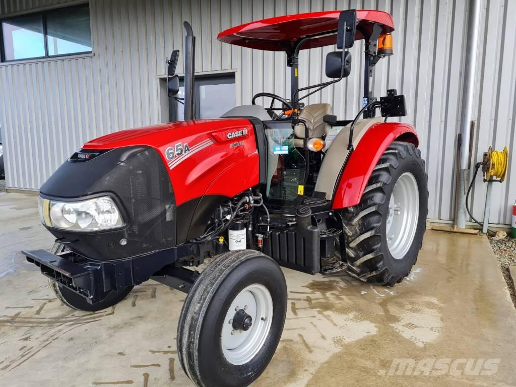 Case IH Farmall 65 A Trattori