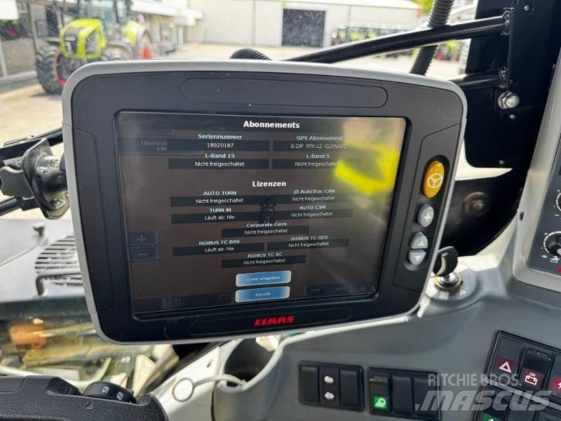 CLAAS AXION 830 Trattori