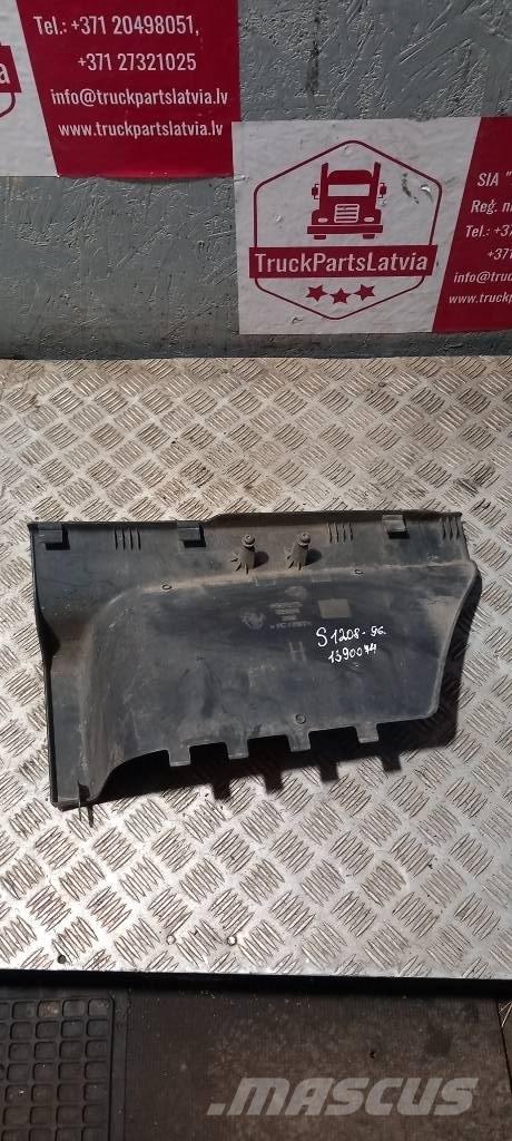 Scania 94 D.   1390074 Cabine e interni