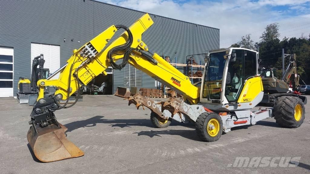 Menzi Muck M520 Escavatori gommati