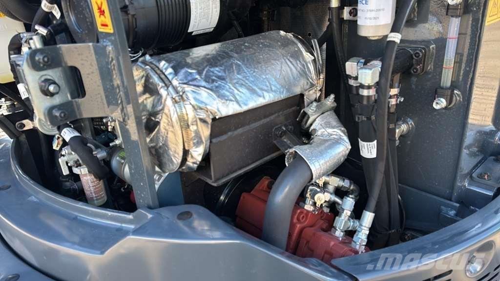 Hyundai HX 25AZ Escavatori speciali