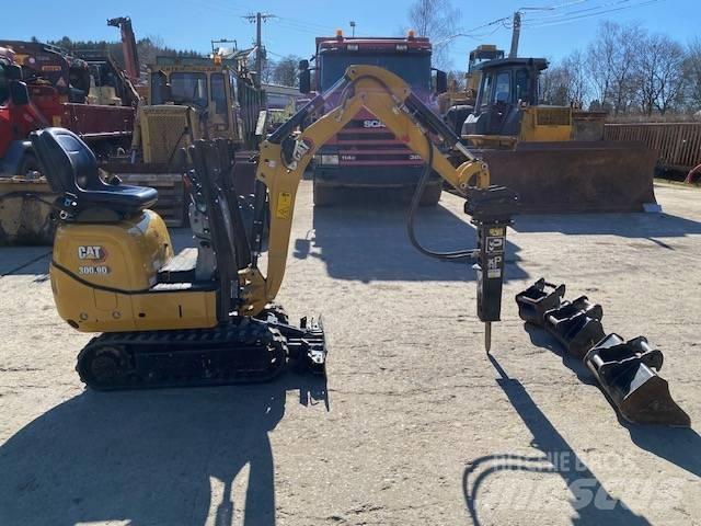 CAT 300.9 D Miniescavatori