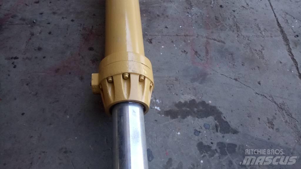 CAT 245 Componenti idrauliche