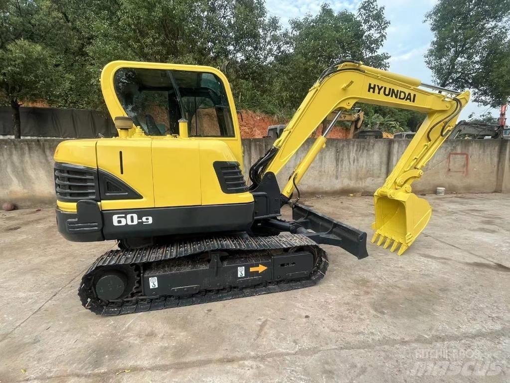 Hyundai R60-9 Escavatori cingolati