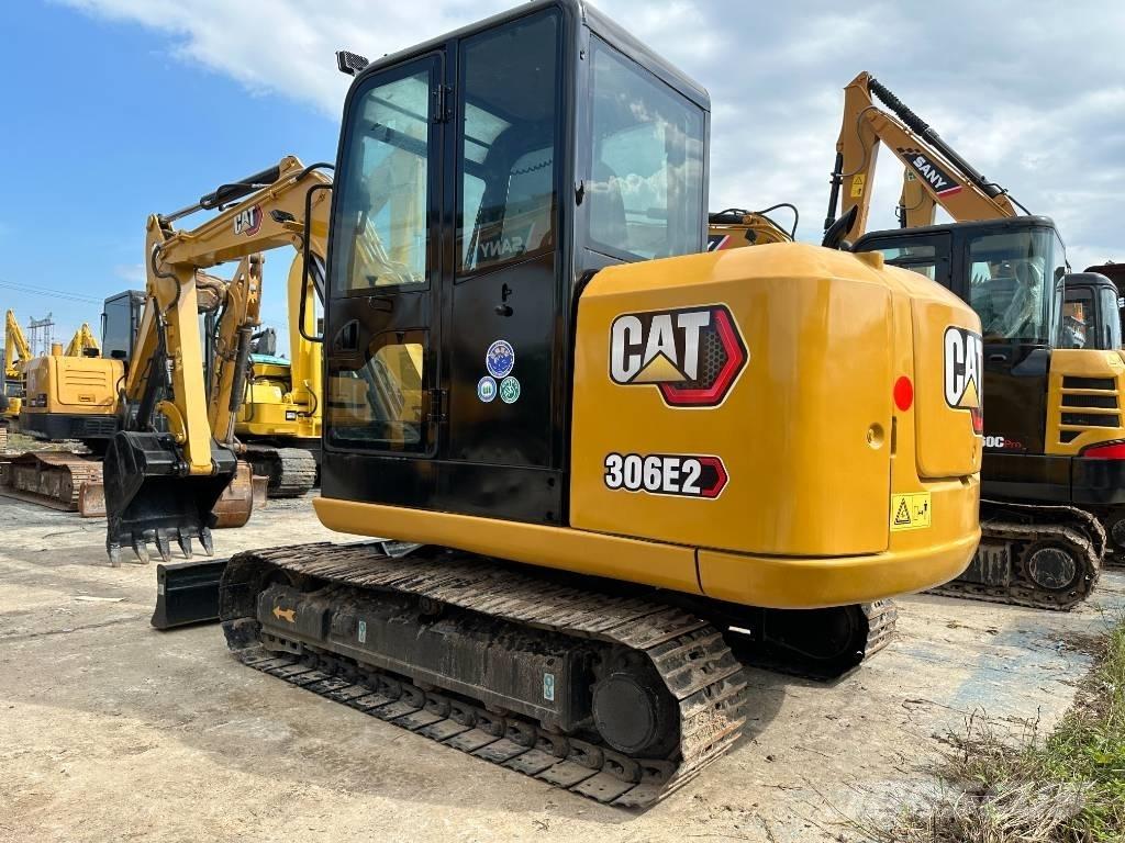 CAT 306E2 Miniescavatori