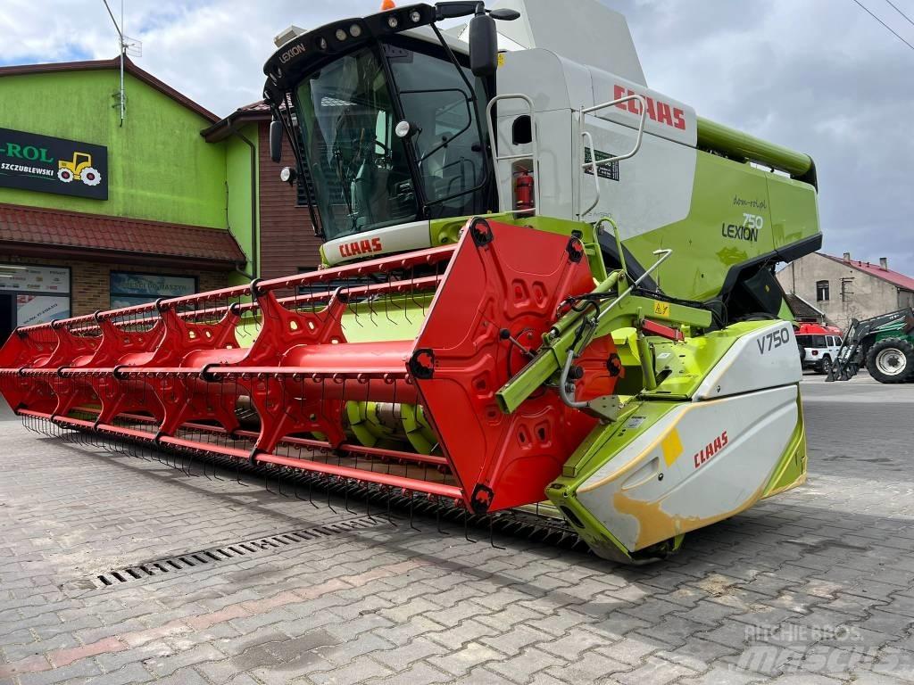 CLAAS Lexion 750 Mietitrebbiatrici